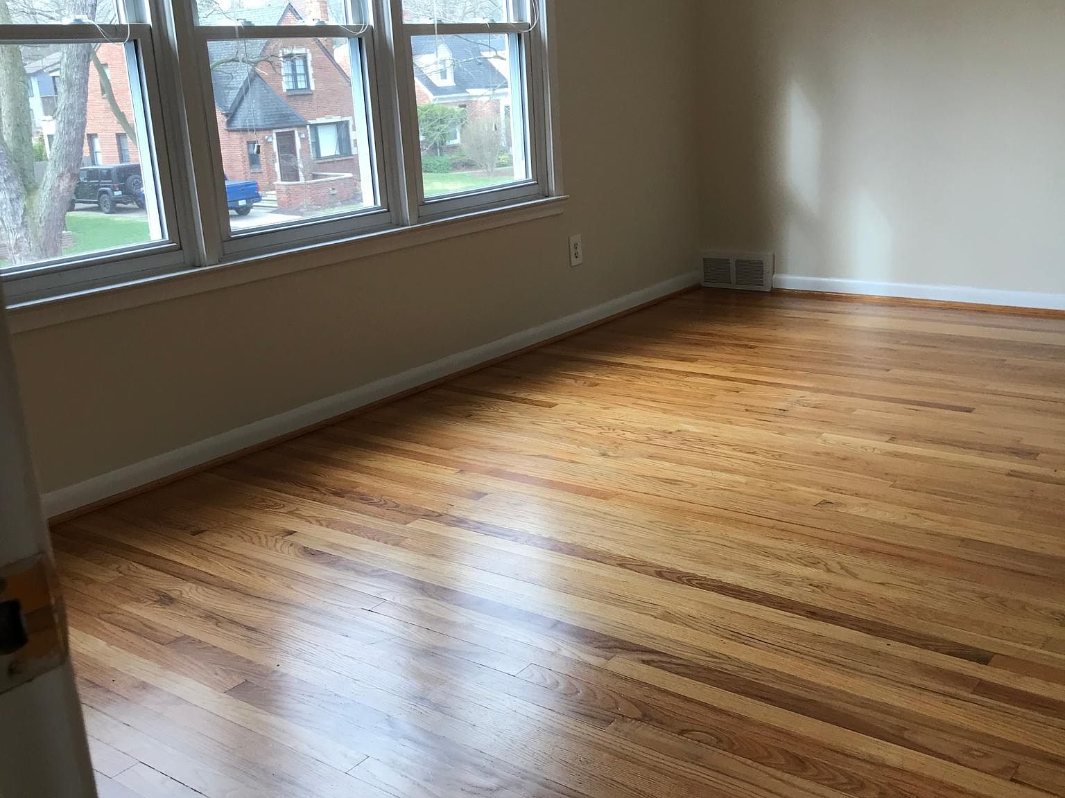 454 W Cambourne St, Ferndale, MI 48220 Zillow