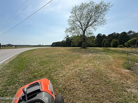4th image of 840 Newport Loop Road