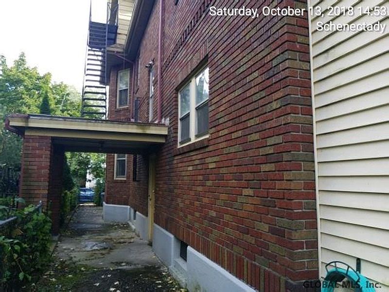 5th image of 113 PARK Place