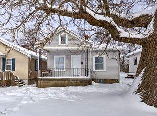 100 Gordon St, Girard, OH 44420