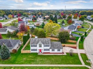 558 Moloney Dr, Rockton, IL 61072