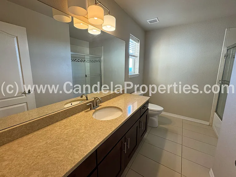 475 Eclipse Dr — Photo 37