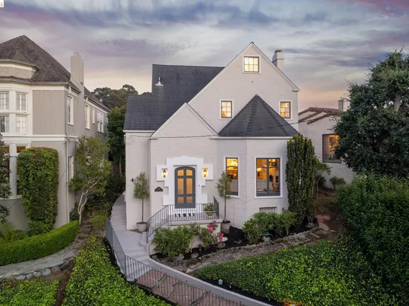 1165 Harvard Rd, Piedmont, CA 94610