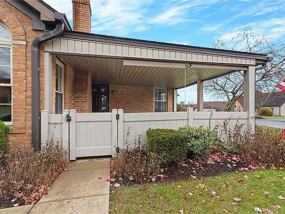 3rd image of 41 Ashford Dr