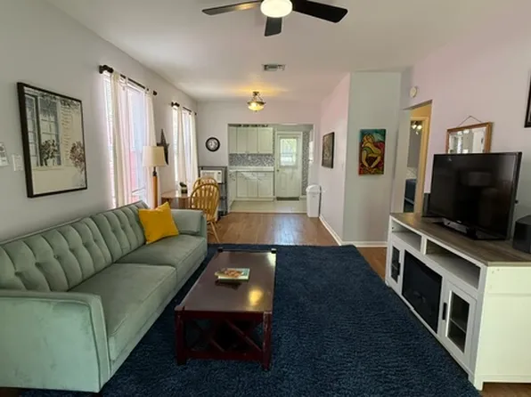1835 Roosevelt St #1, Hollywood, FL 33020
