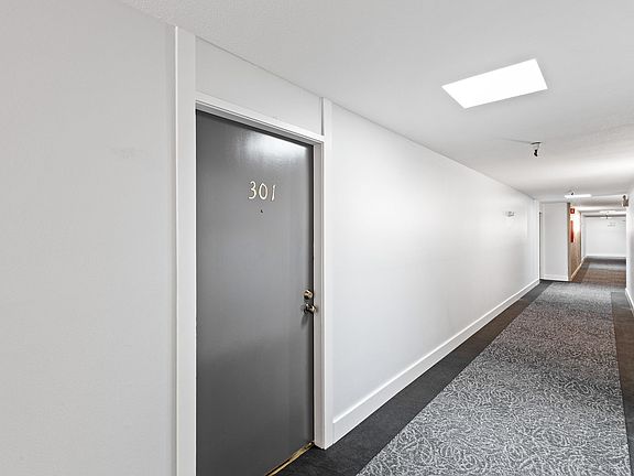 3rd image of 400 Ortega Ave APT 301