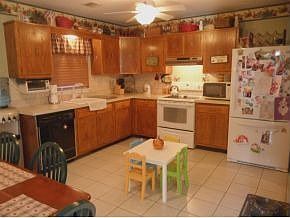 5th image of 303 Candle Lake Dr