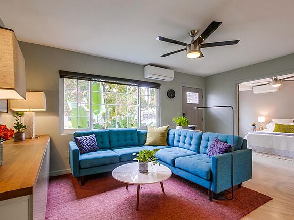 4th image of 4052 Casita Way