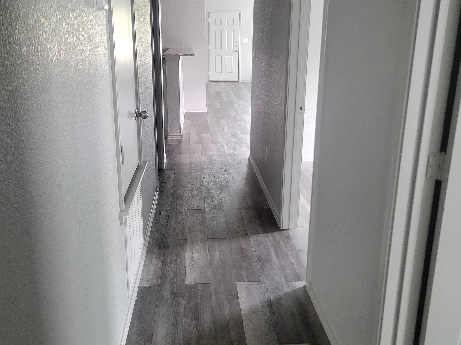 7519 Guffey Ln — Photo 3