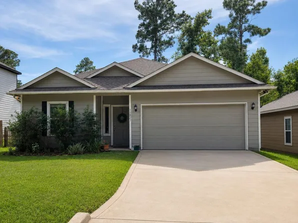 15827 Sweetgum Dr, Montgomery, TX 77356