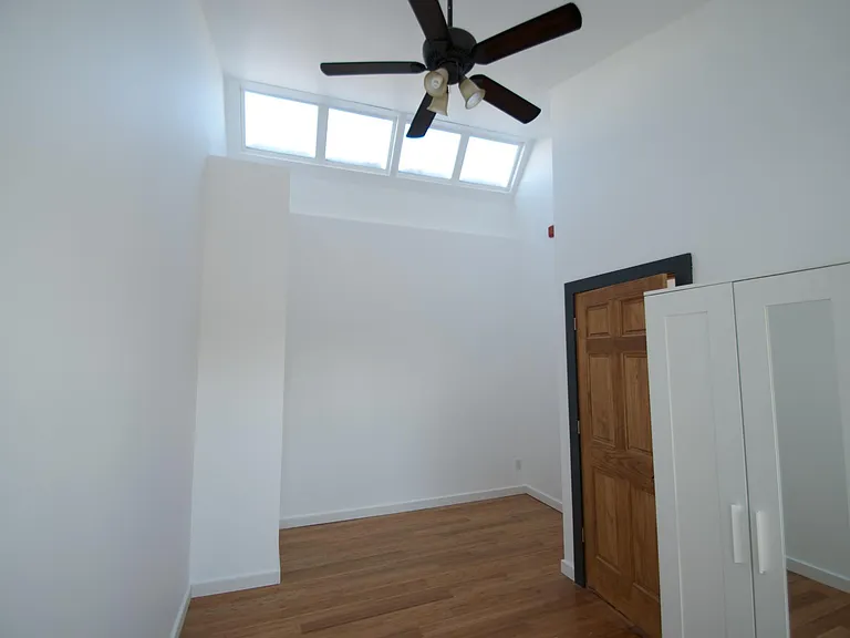 25 E 26th St #3 — Photo 9