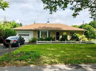 3783 Fleetwood Dr, Easton, PA 18045