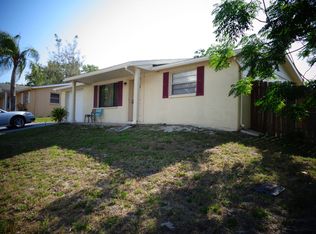 9421 Rainbow Ln, Port Richey, FL 34668