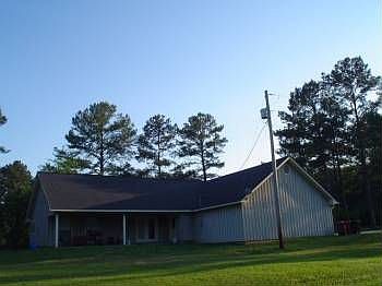 2nd image of 1073 Schmidt Rd