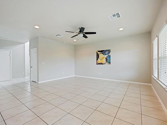 5th image of 1177 La Conterra Blvd