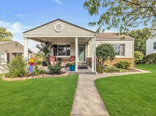 1249 Chestnut St, Monaca, PA 15061