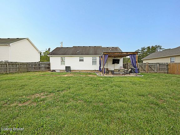 5th image of 448 Hensley Rd