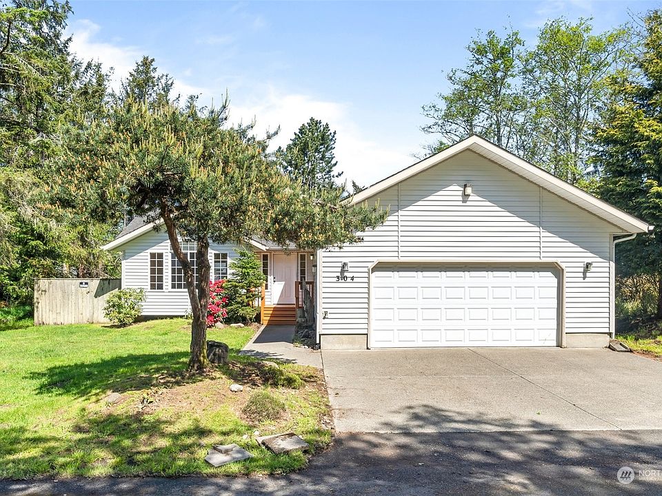 1st image of 304 Captain Gray Circle SE