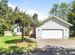 304 Captain Gray Ct SE, Ocean Shores, WA