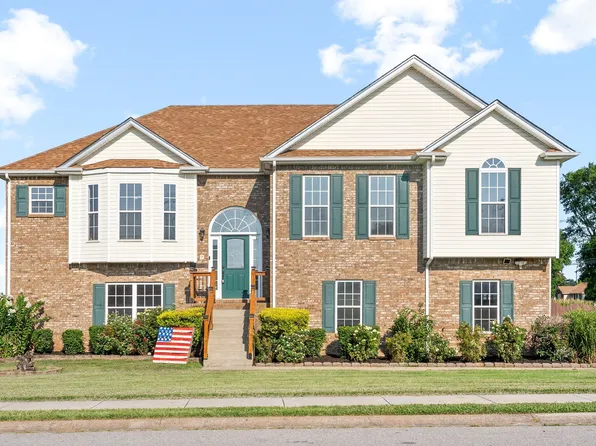 894 Samantha Ln, Clarksville, TN 37040