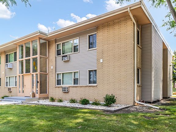 2nd image of 4222 S 51st St #2
