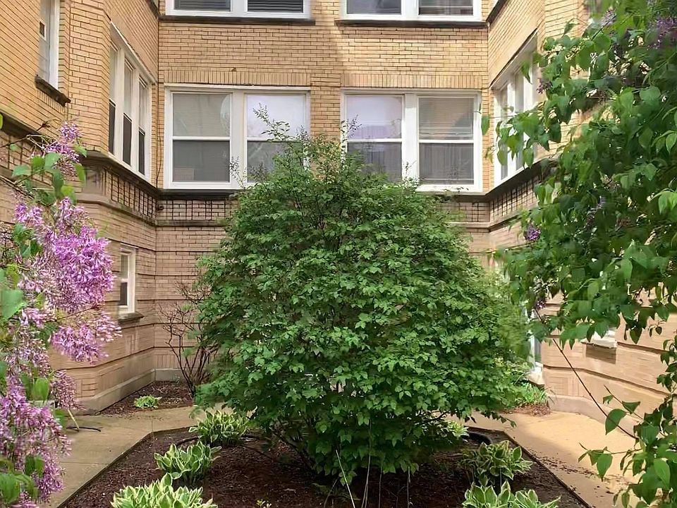 1st image of 4754 N Albany Ave