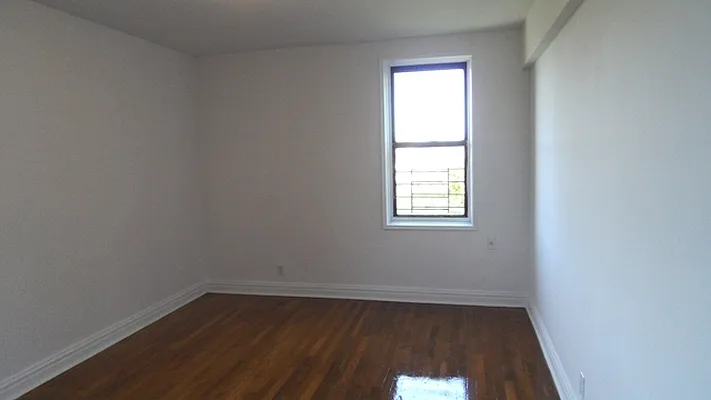 Rented by Goldfarb Properties | media 9