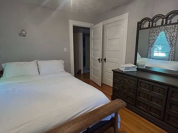 4th image of 92 Schiller Rd