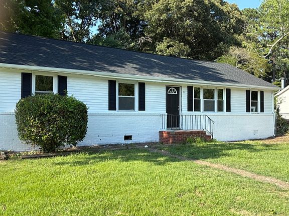 2nd image of 915 Coleman Dr