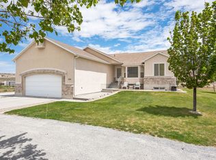 164 N Rodeo Dr, Stockton, UT 84071