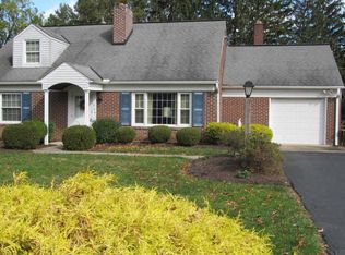 1509 Springside Dr, Lancaster, PA