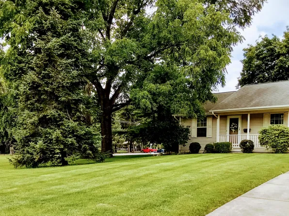 3353 Wilson Ave SW, Grandville, MI 49418