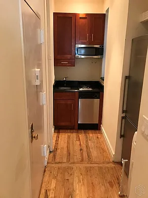 Rented by Halstead Real Estate | media 9