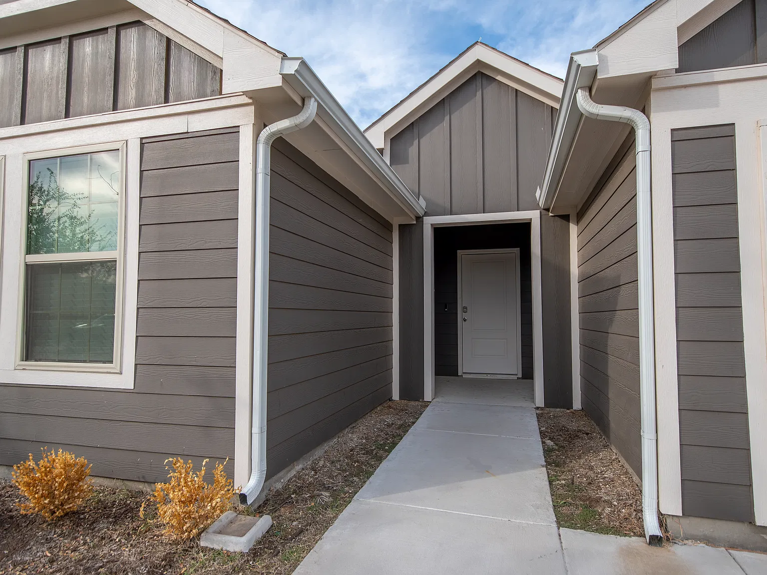 4 bed, 1784 sqft, $2,200 — Photo 4