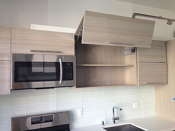 4th image of 1867 Page St APT 1