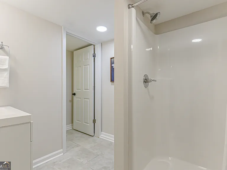 27 W Ridge Dr SE — Photo 25