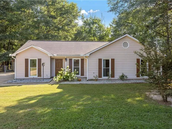 134 Lee Road 966, Phenix City, AL 36870