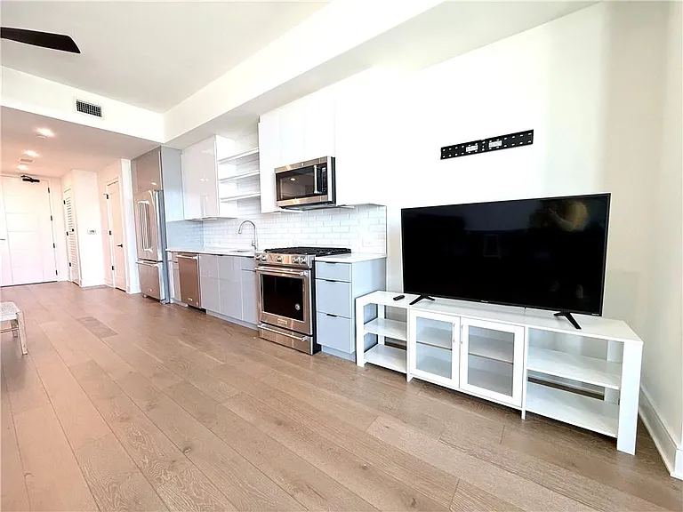 788 W Marietta St NW #1212 — Photo 7