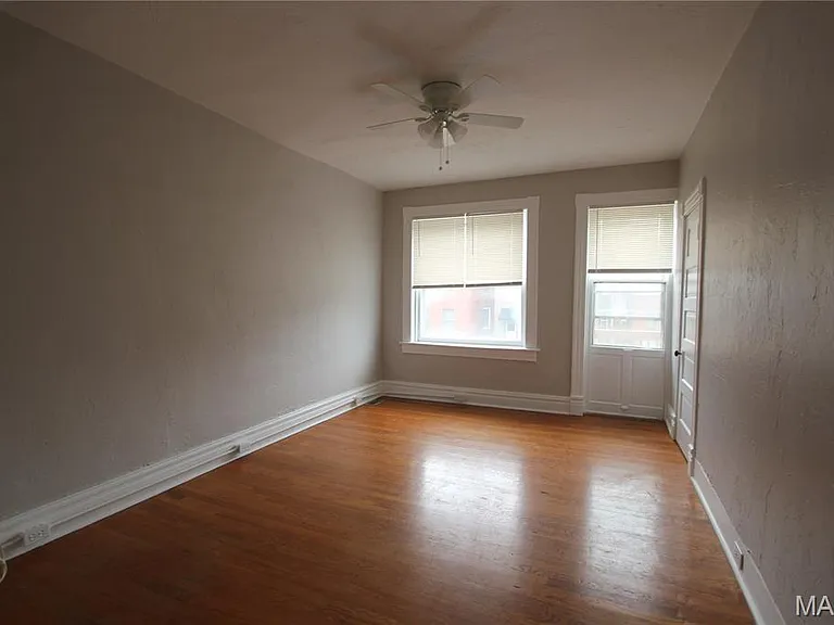3504 Arsenal St #2F — Photo 4