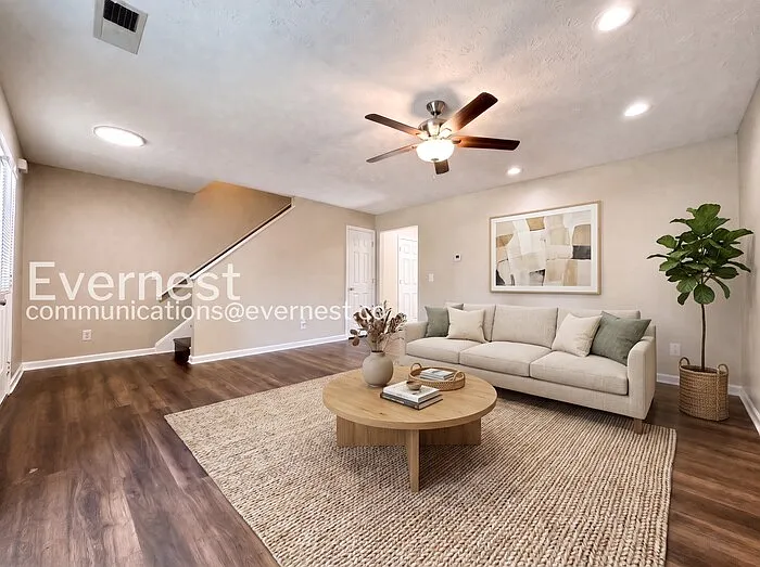 217 Meadowlark Pl — Photo 3