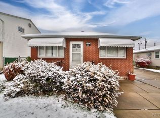 50 Mary Lou Ln, Depew, NY 14043