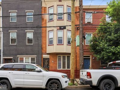 917 S 10th St, Philadelphia, PA, 19147