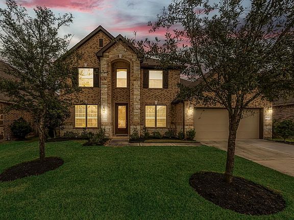 3rd image of 18022 Fossilwood Ln