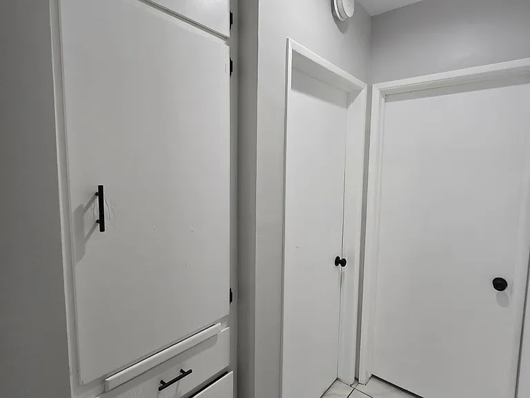 736 S Eastmont Ave #7 — Photo 11