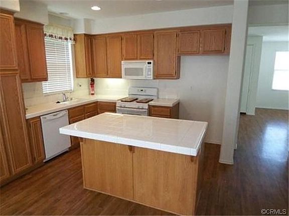 2nd image of 37282 Tucana Pl