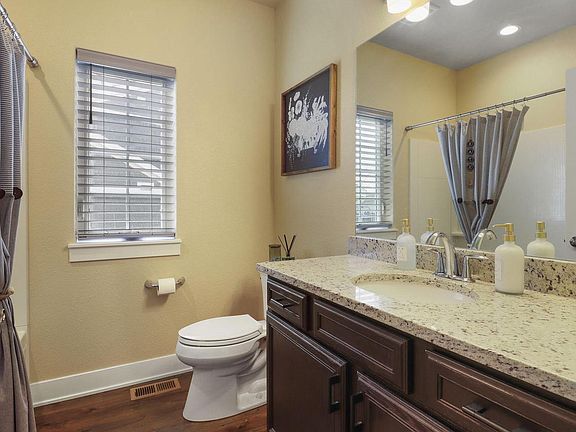 4th image of 4753 S Cottage LANE #8