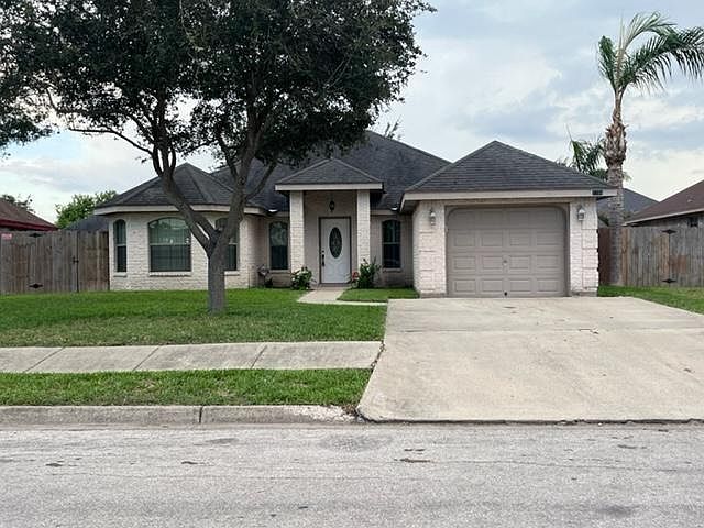 1st image of 1724 Violet Dr