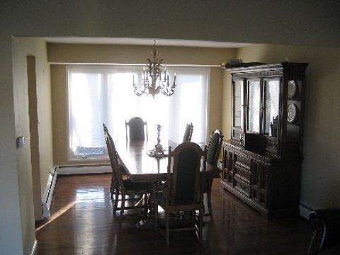 4th image of 923 Gloucester Ct