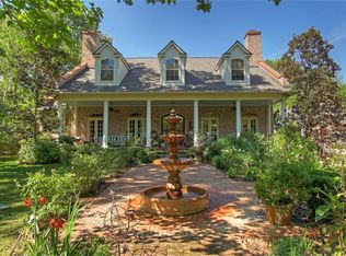 2029 Old River Rd, Montgomery, TX 77356