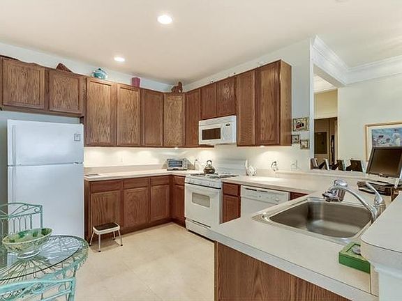2nd image of 28 N De Baun Ave Unit 306